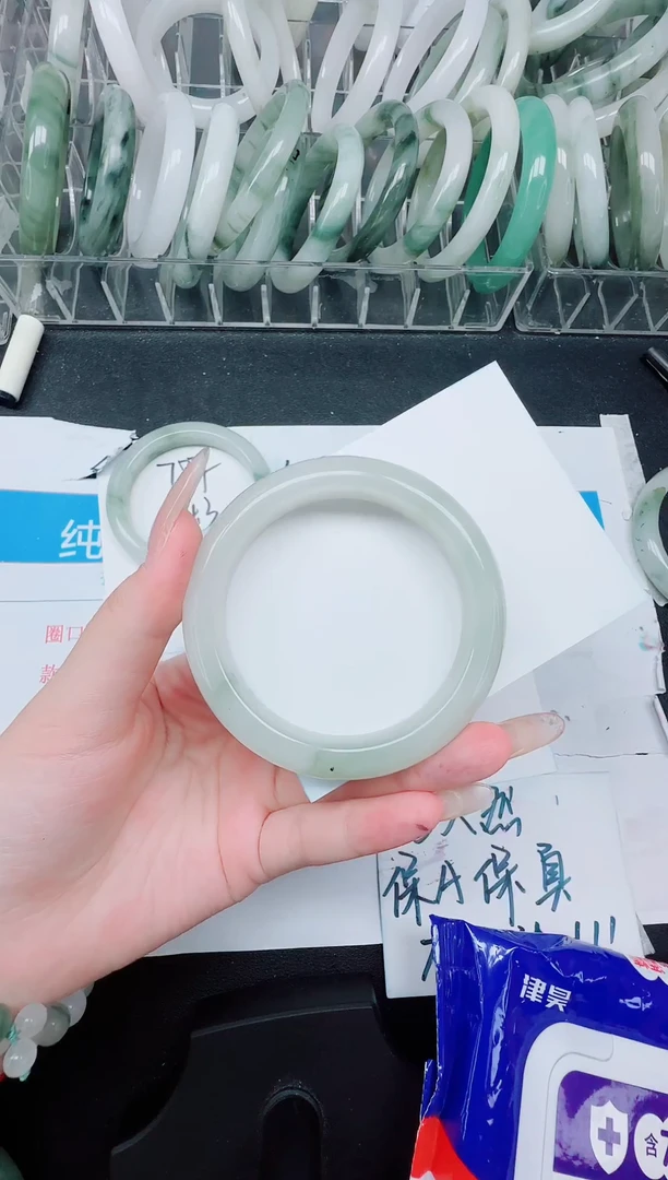 未镶嵌手镯石英质玉788/56