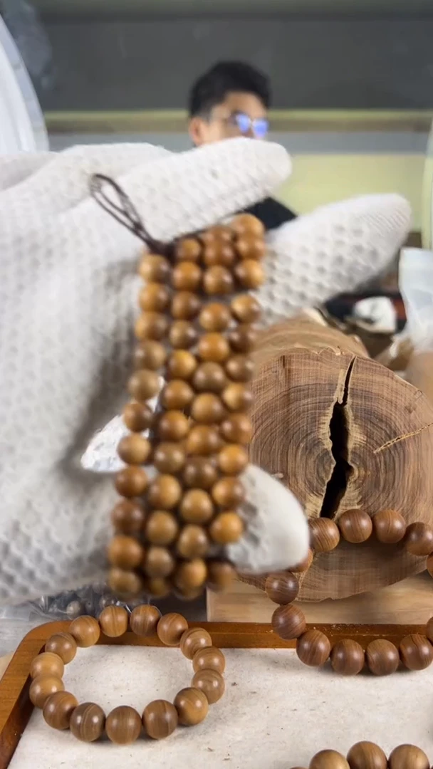 【闪购商品】檀香木其他极系列迈索尔官仓08*108奶醇甜香