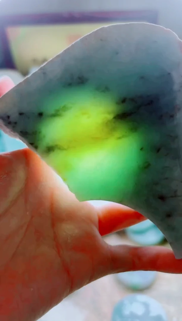 翡翠未镶嵌颈饰A货曹星448