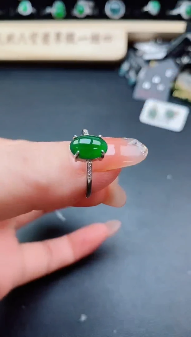 银S925镶嵌戒指翡翠1