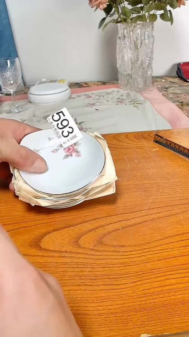 瓷片༉****༗小淼海外陶瓷工艺品