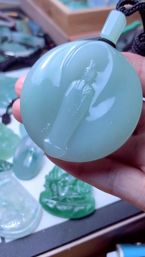 颈饰未镶嵌翡翠天然A货翡翠