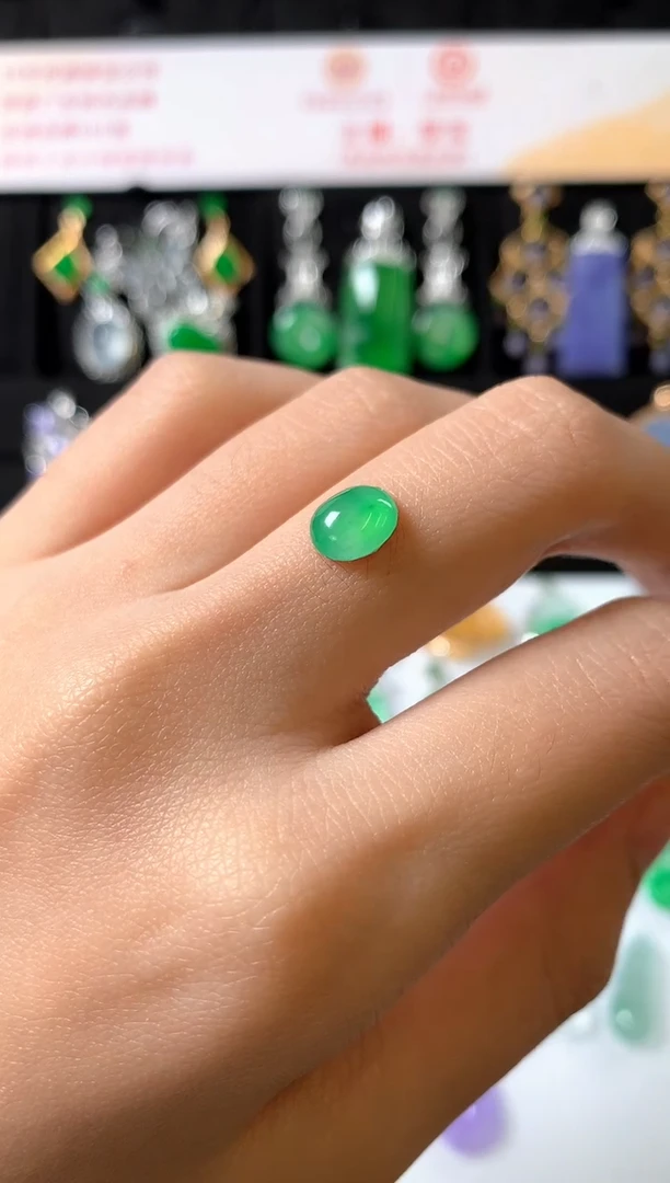 未镶嵌定制翡翠裸石（镶嵌定制）