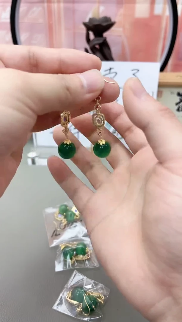 银S925镶嵌耳坠玛瑙/玉髓j820