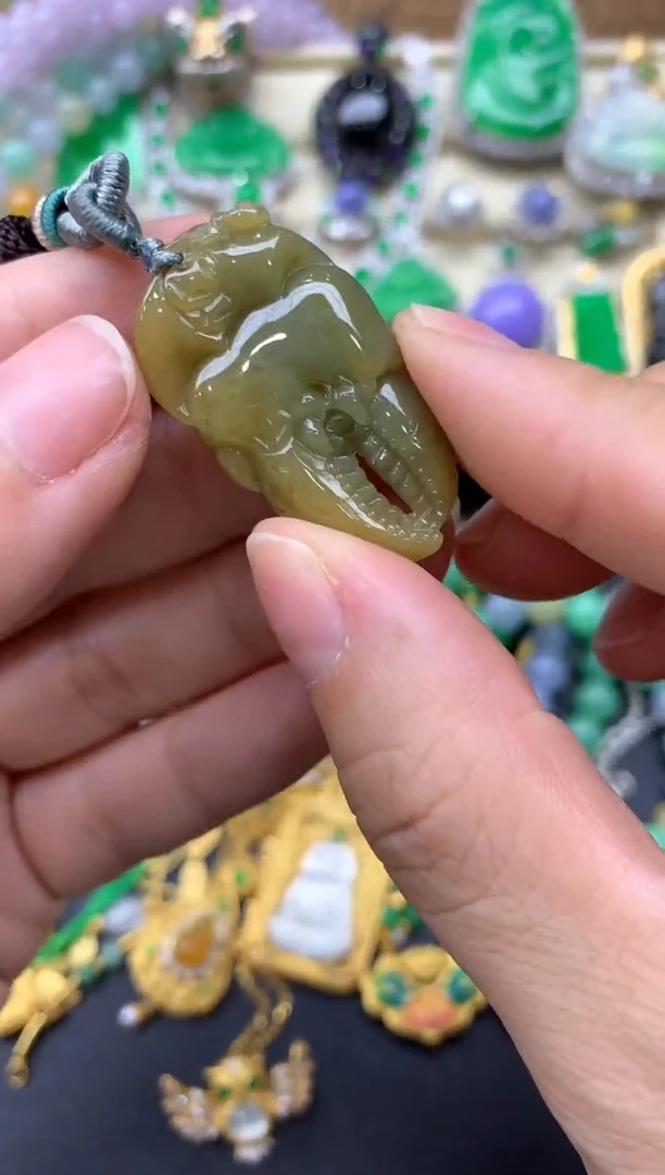【闪购商品】翡翠颈饰未镶嵌73-中国好珍宝