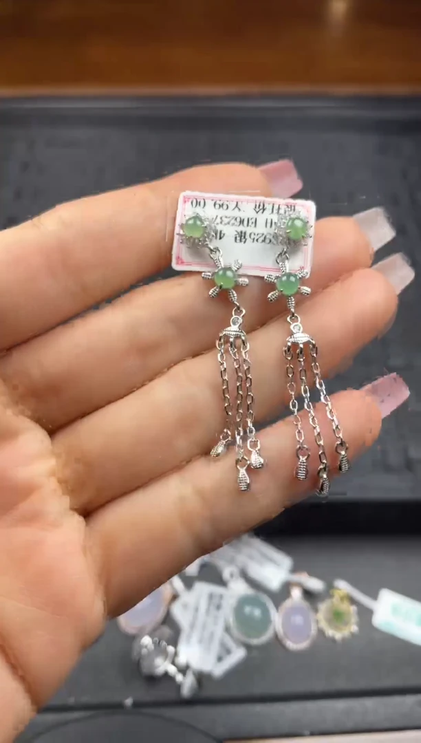 银S925镶嵌戒指翡翠天然翡翠A货