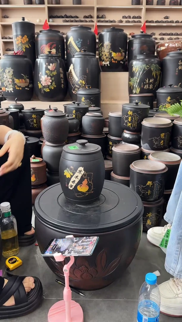 瑕疵茶叶罐 160 高柱彩填