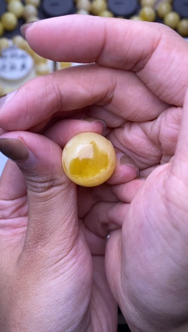 裸石琥珀未镶嵌大小姐珠宝141