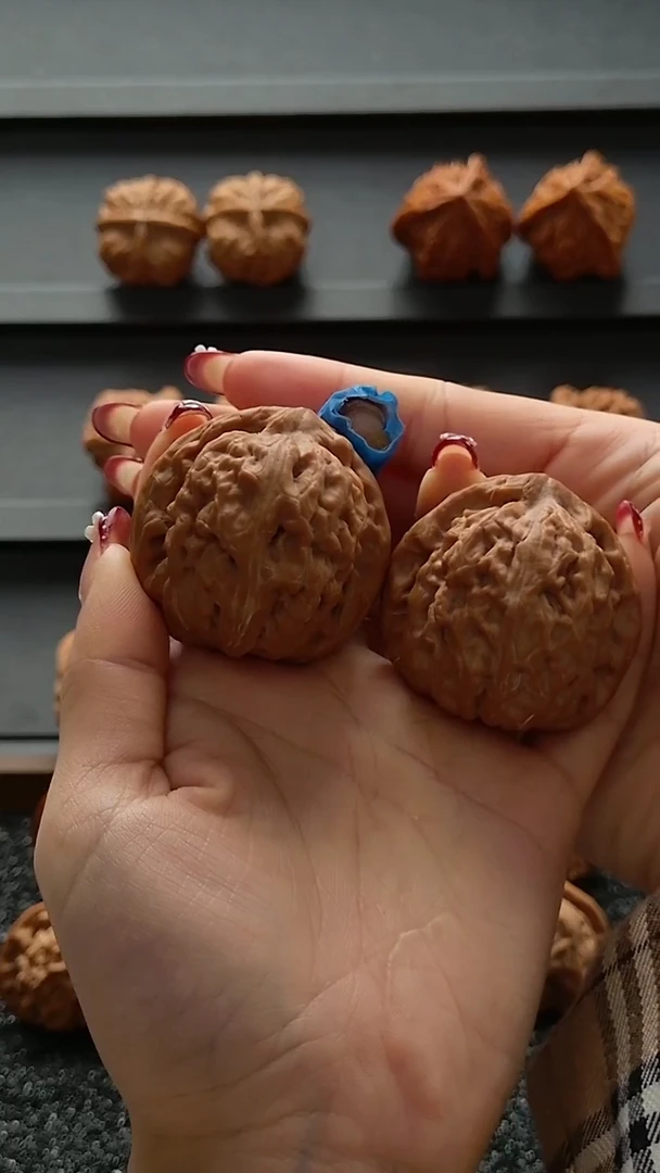 把件文玩核桃红锦鲤41.5 43 40.5