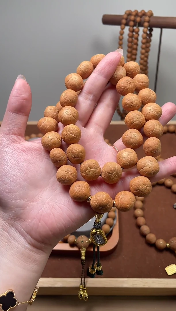 吊坠凤眼菩提4星36手持