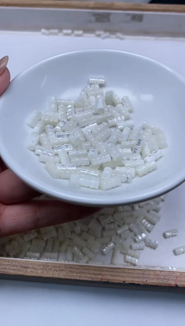 未镶嵌拼合珍珠（马贝珠）散珠M644 珍 珠 贝竹节 20个9.9元