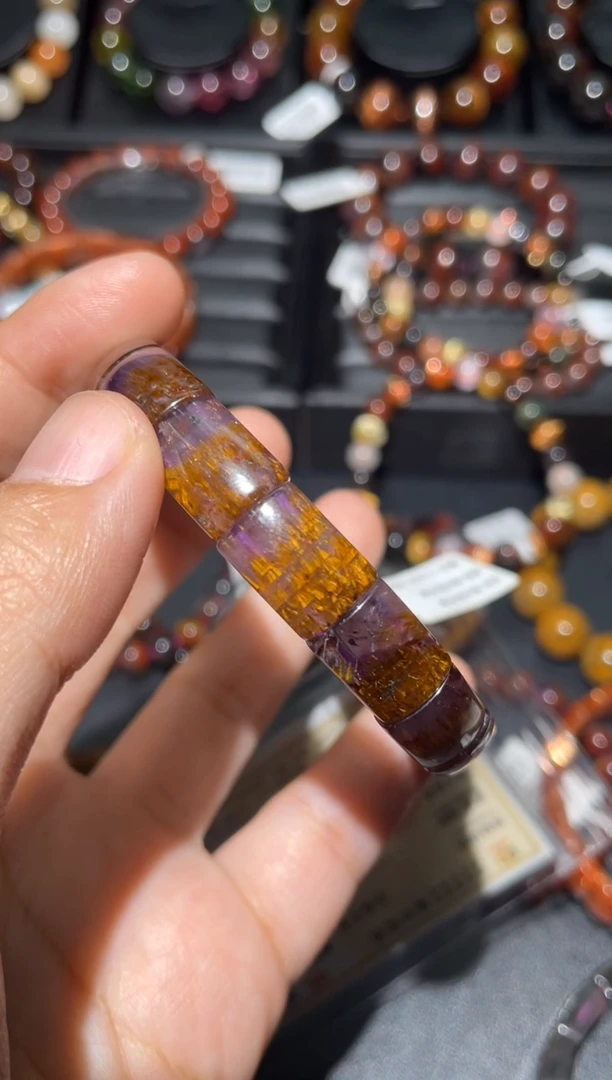 未镶嵌珠宝半成品水晶极光手牌-524