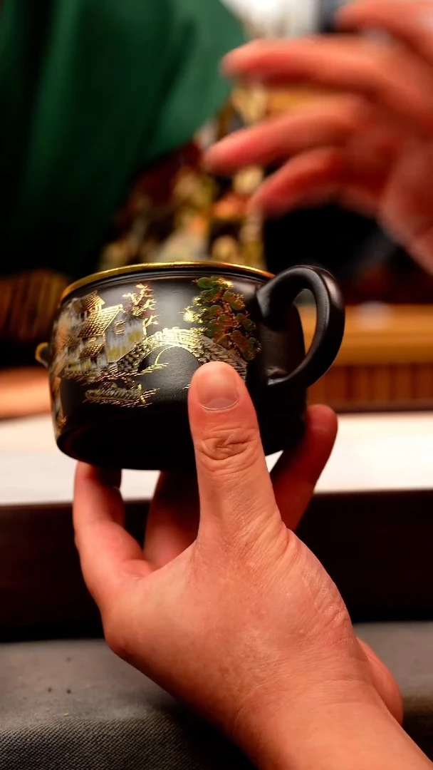茶壶紫砂石黄 汉瓦 忆江南珐琅彩