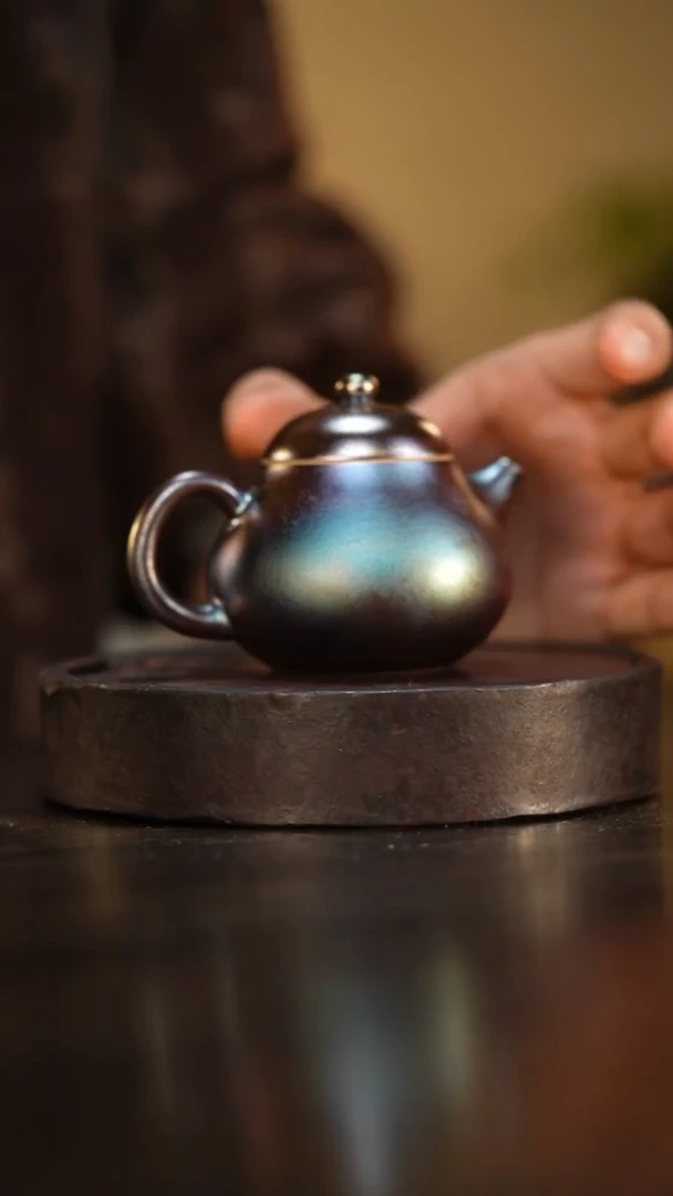 49柴房陶瓷柴烧窑宝梨壶