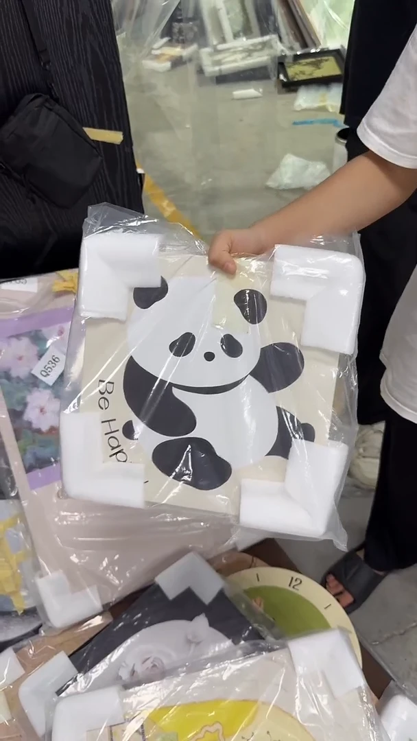 竖款仓库清货  默认瑕疵