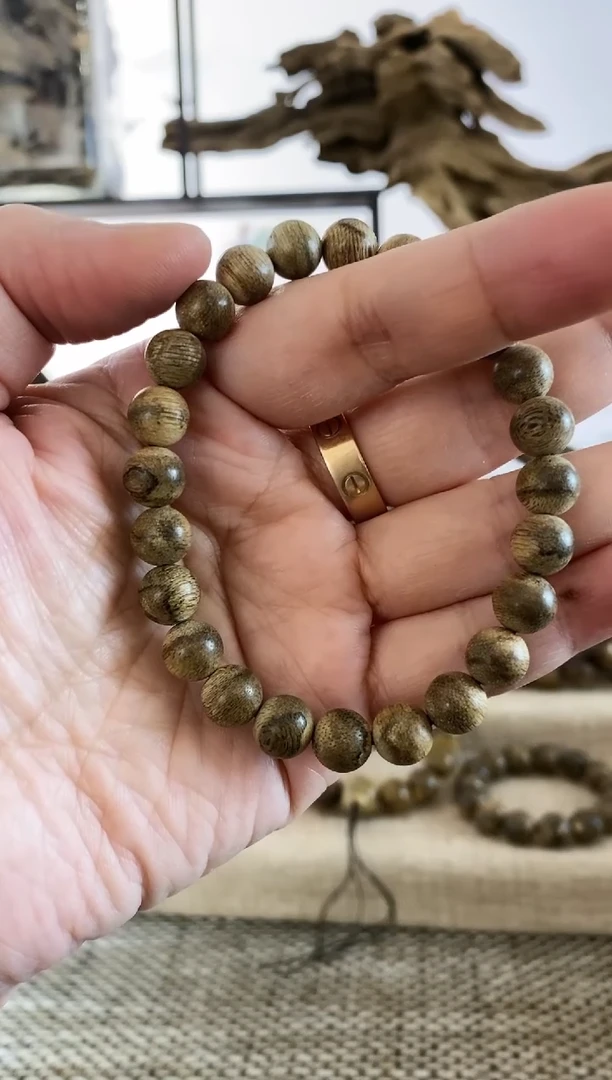 沉香手串菩萨棋百年老料8+MM单圈