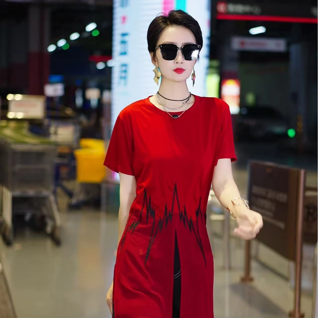 （文萱推荐）时髦气质简约圆领闪电上衣