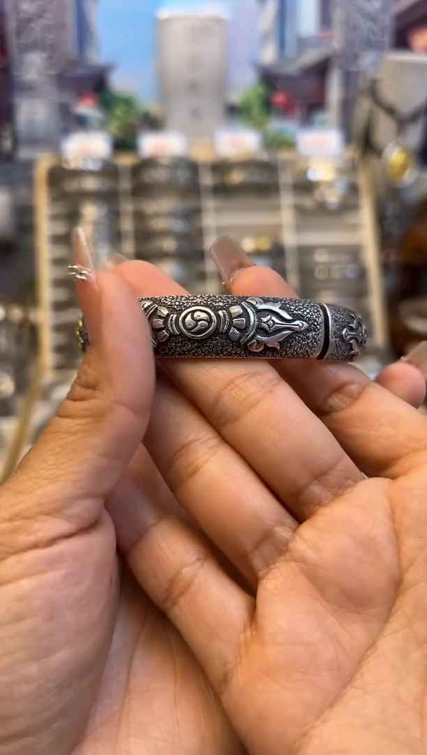 无足银六字箴言 118克 63圈口