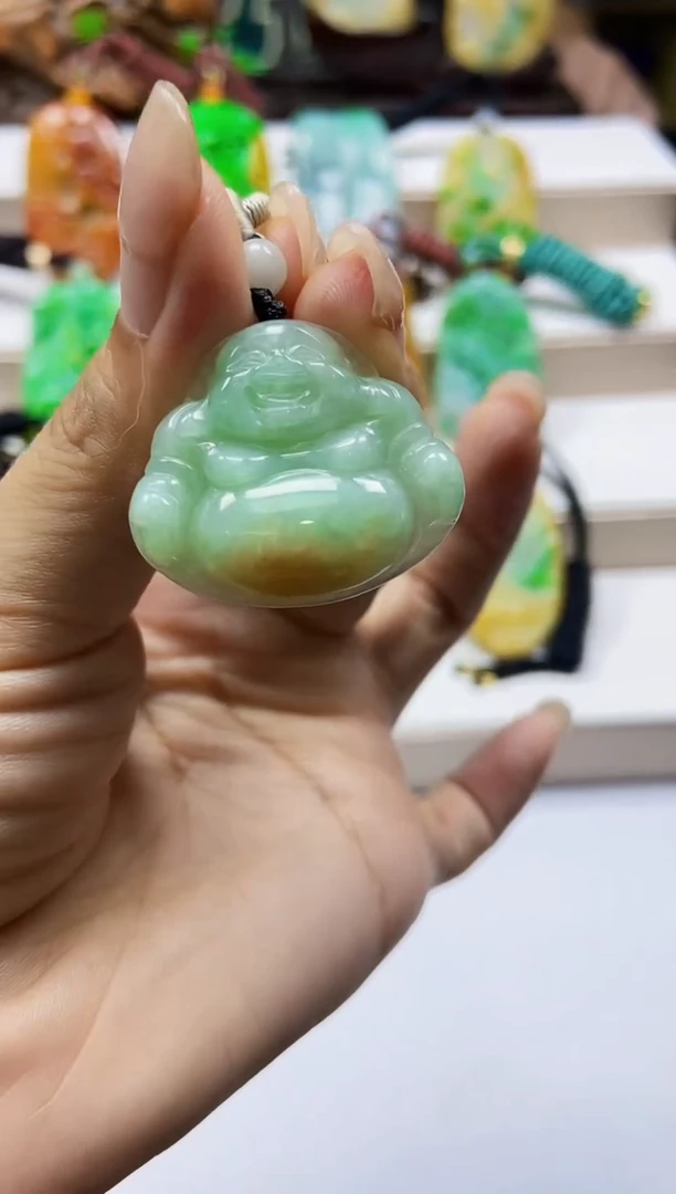 颈饰未镶嵌翡翠翡翠A货