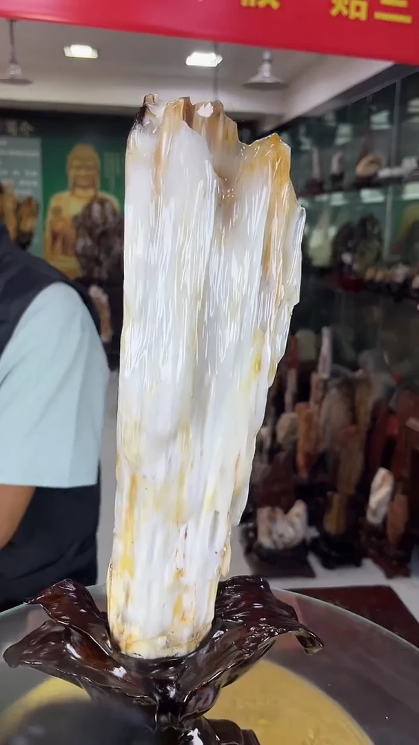 缅甸天然树化玉摆件