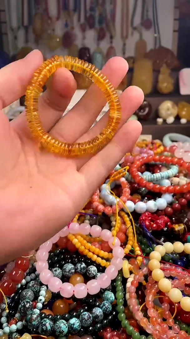 未镶嵌琥珀裸石(一物一件)152562