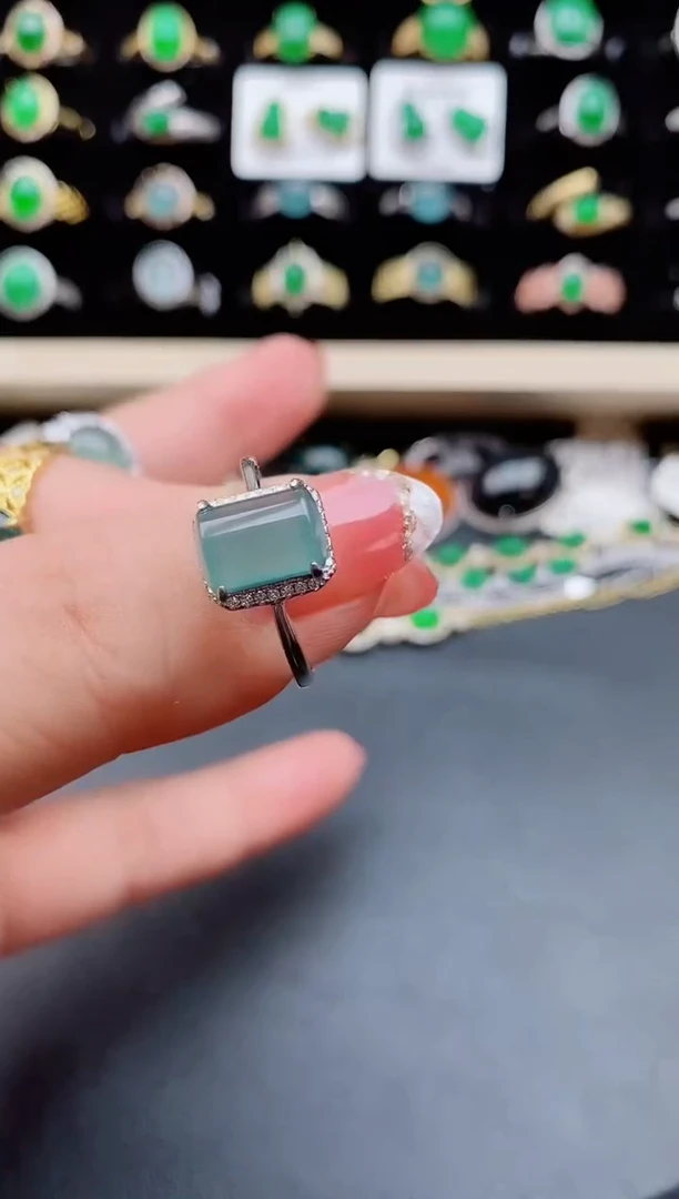 【闪购商品】翡翠戒指银S925镶嵌058500