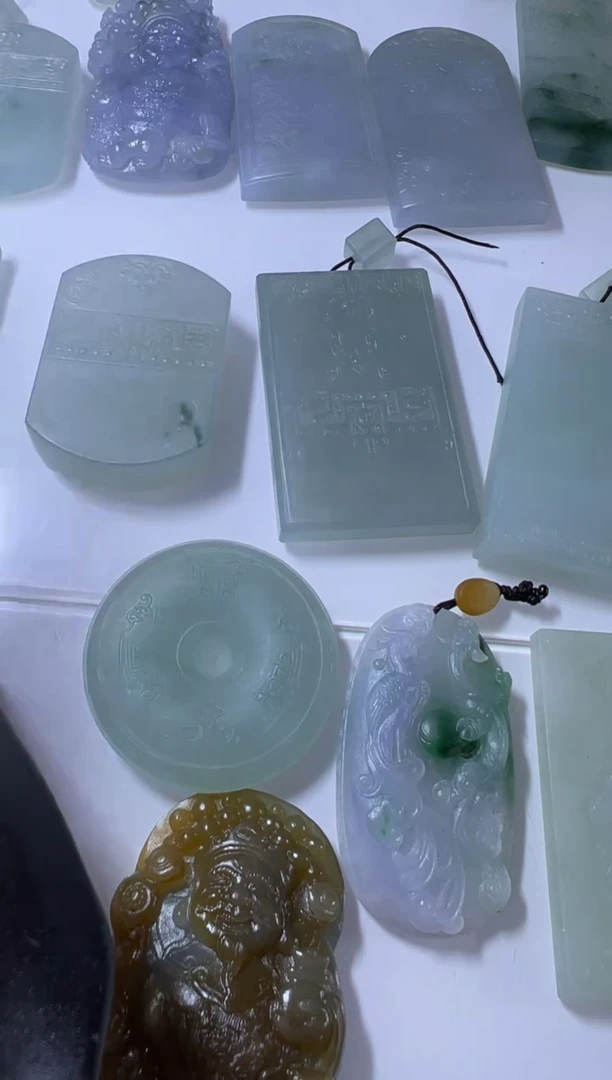 未镶嵌定制翡翠扣子