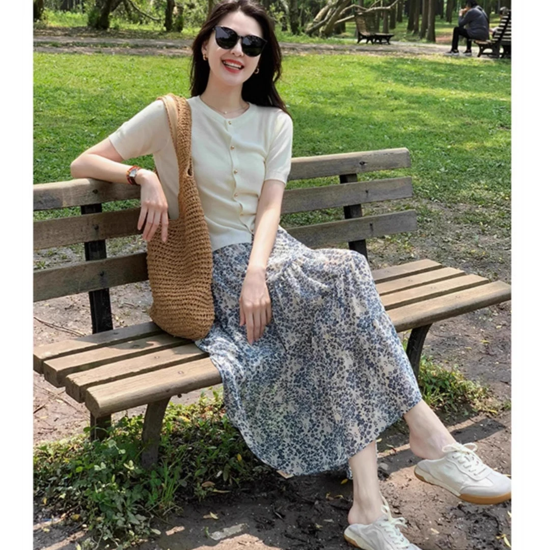 白色冰丝短袖正肩t恤女夏季小个子设计感小众短款针织开衫上衣薄