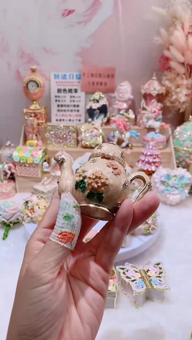 合金珐琅彩首饰盒摆件