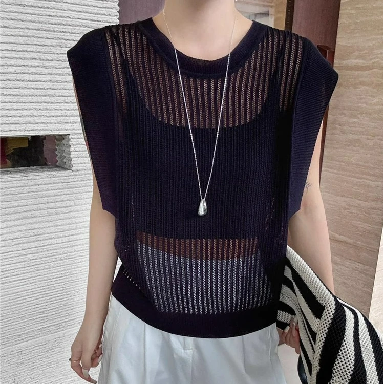 时尚百搭薄款外穿慵懒风针织衫女夏季新款撞色条纹圆领飞飞袖上衣