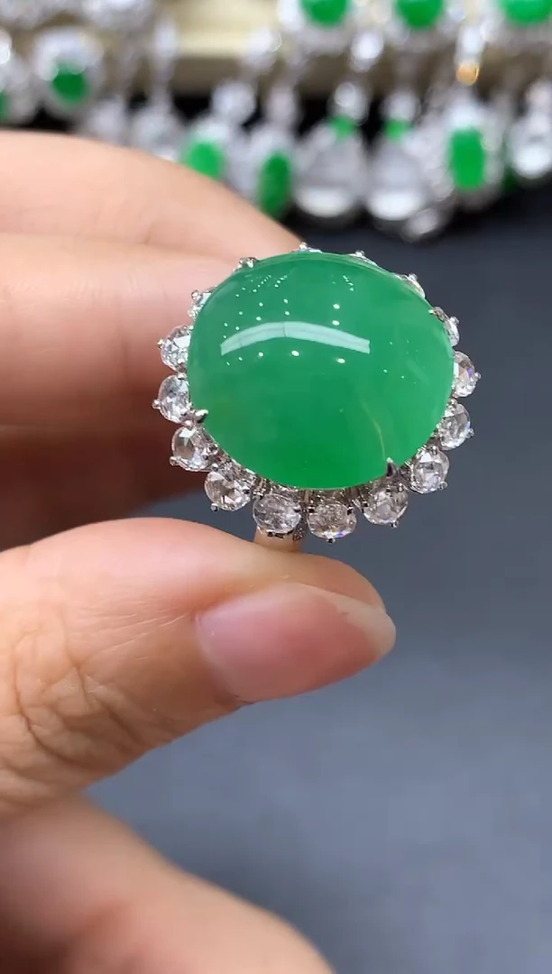 18K金镶嵌戒指翡翠847-中国好珍宝