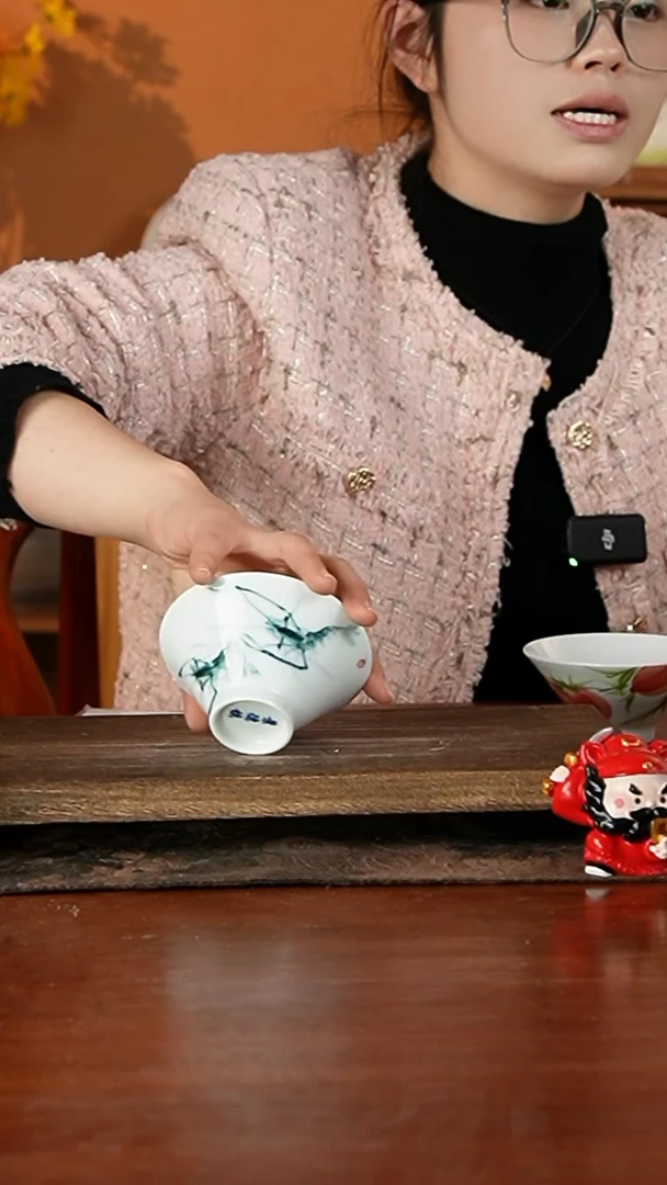 景德镇手绘釉中彩（食品级）茶杯