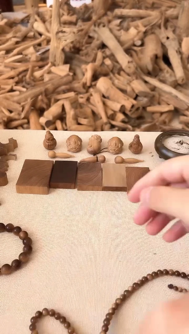 檀香木其他不****红正区老山檀 定向链接