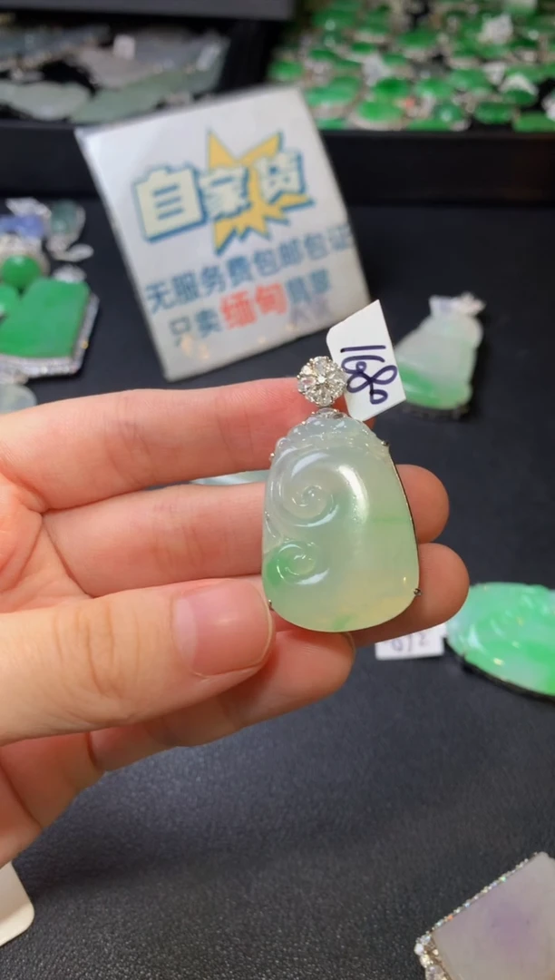 颈饰银S925镶嵌翡翠翡翠
