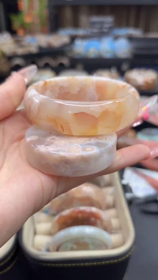 未镶嵌手镯石英质玉2(60圈赠送镯心)