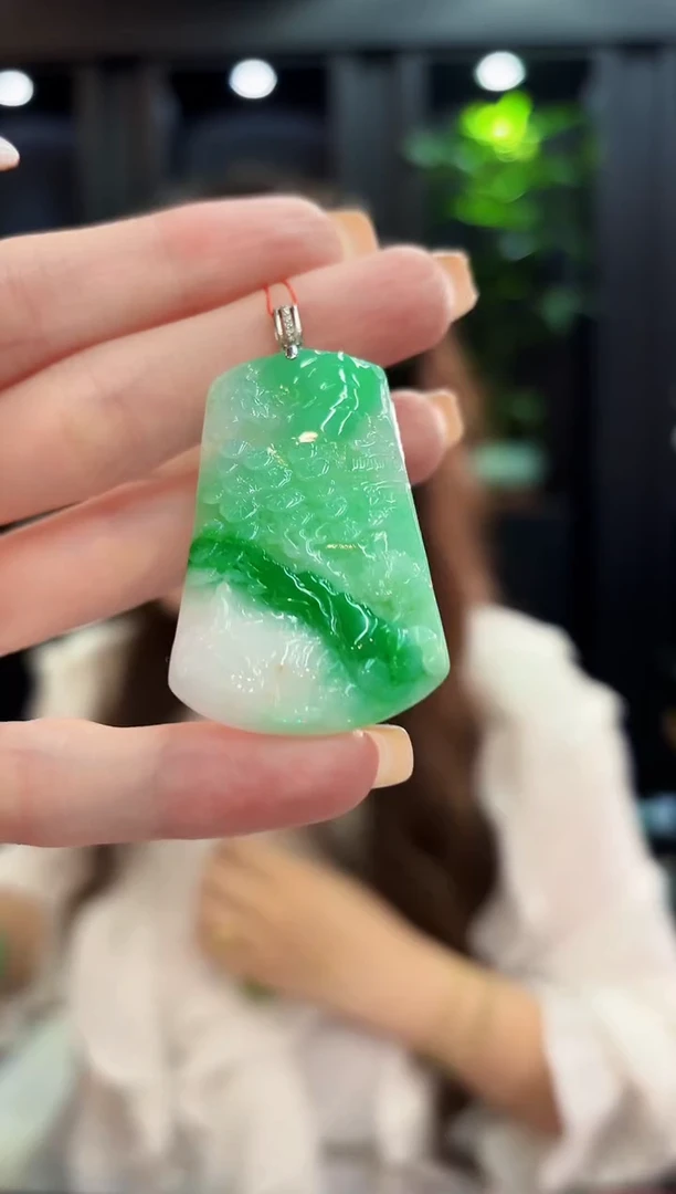 吊坠(不含链)18K金镶嵌翡翠 缅料A货/支持复检/一件