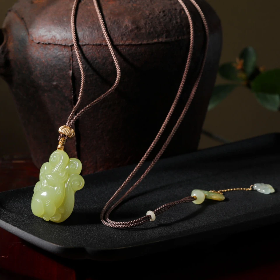 【意婵】天然典藏级和田玉新疆黄玉精雕凤九项链翡翠18K金-910932