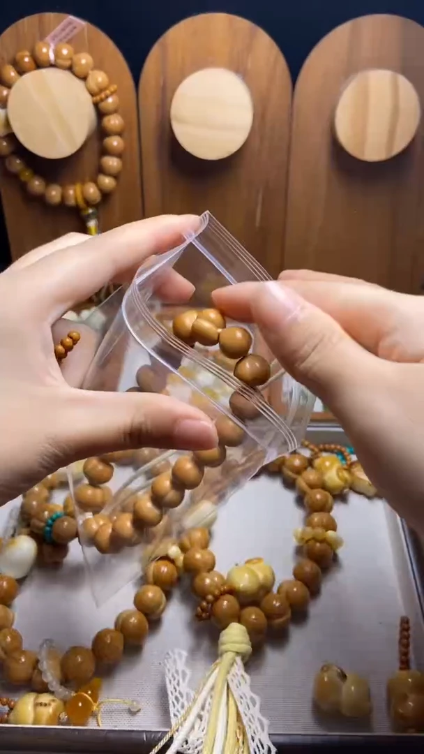 手串猴头核桃L*S全品柯基爱心黄跑环悟道猫吊坠奶油流苏手持