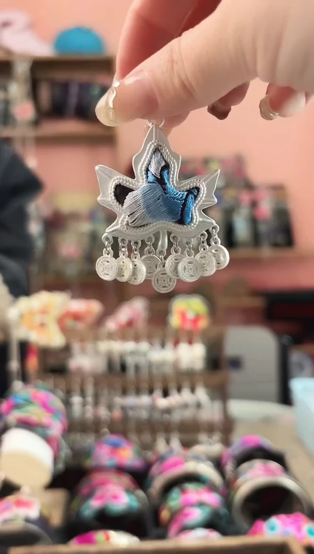 织绣艺枝独绣手工饰品107