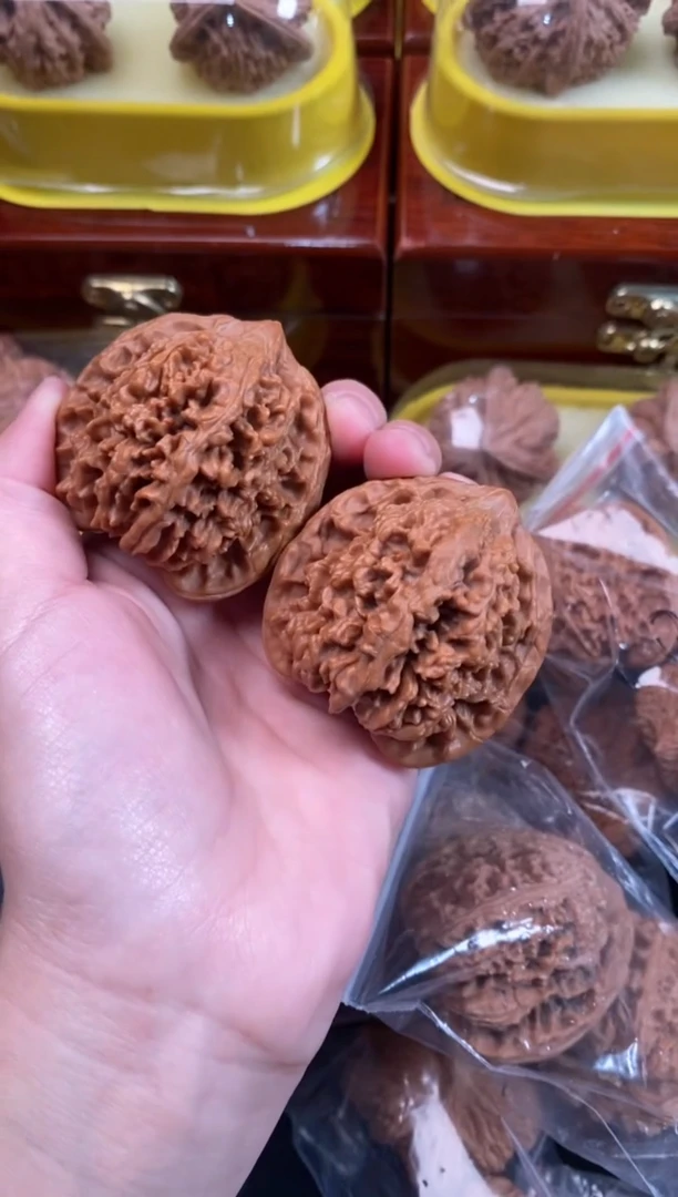 把件文玩核桃满天星45尺Q225