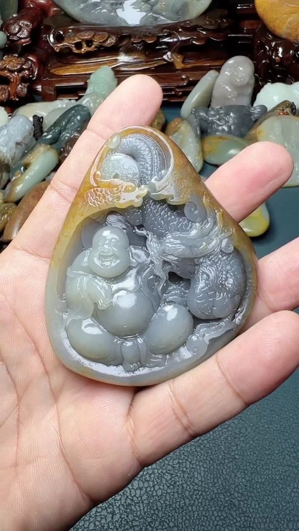 未镶嵌和田玉把件-