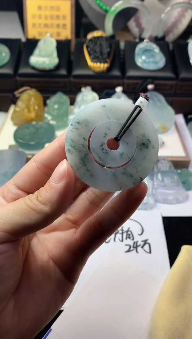 未镶嵌定制翡翠蚂*仔毛货不退不换