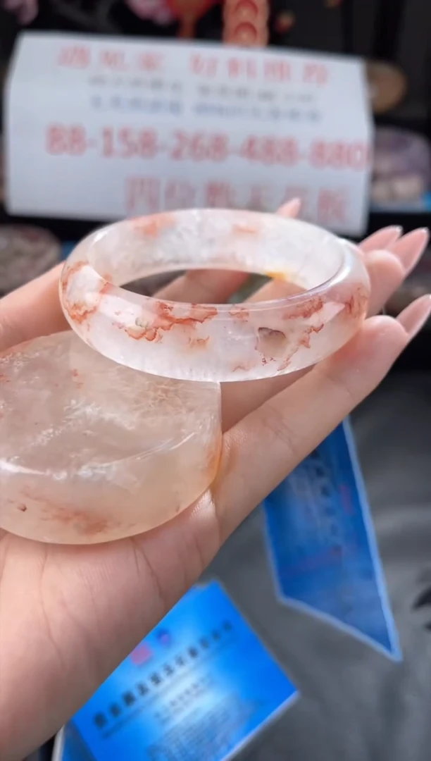 【闪购商品】石英质玉手镯未镶嵌54