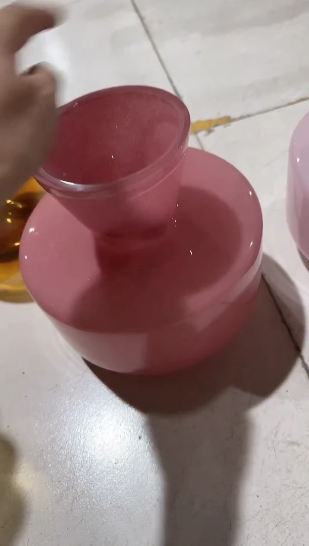 万间家居美物花瓶356有瑕