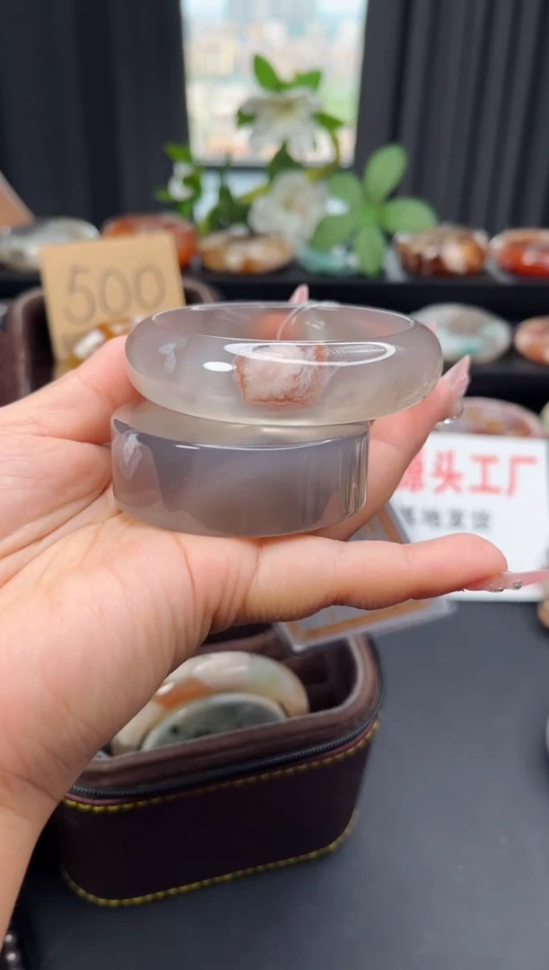 石英质玉手镯未镶嵌赠送镯心（圈口58
