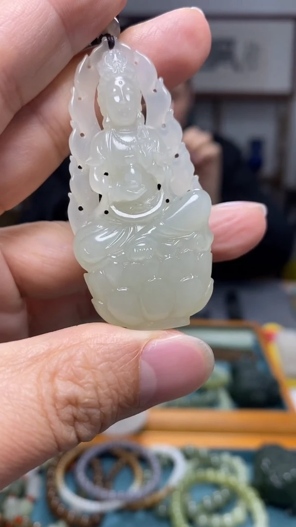 颈饰未镶嵌和田玉110