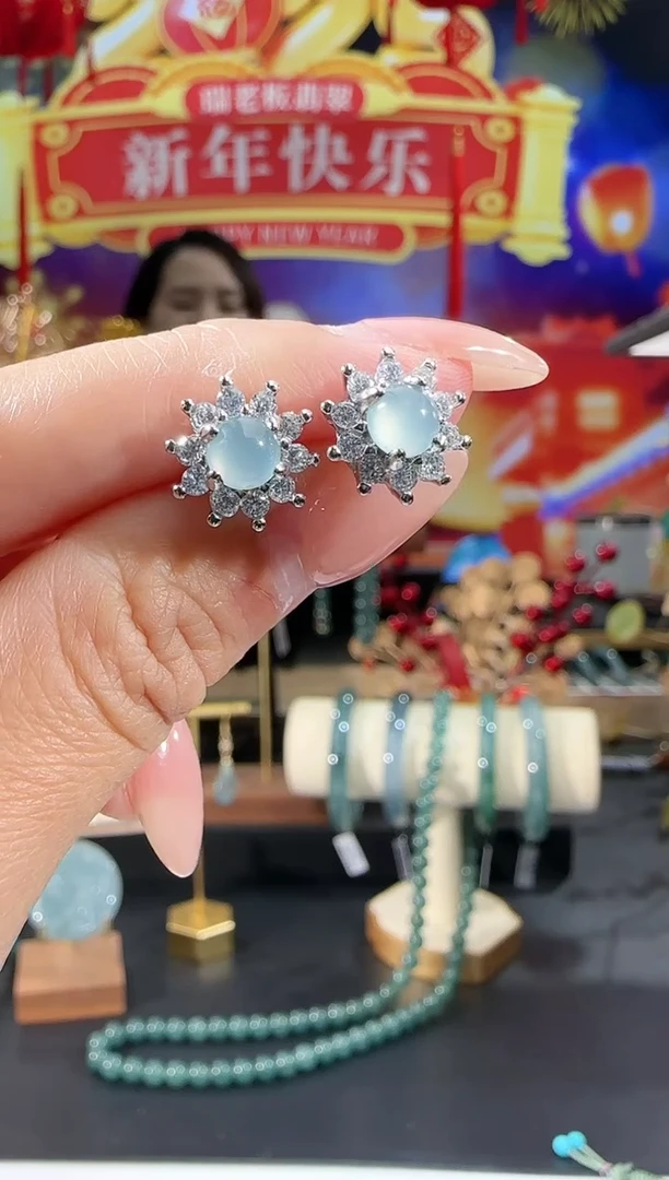 【闪购商品】翡翠耳饰合金太阳花耳饰多样性发一