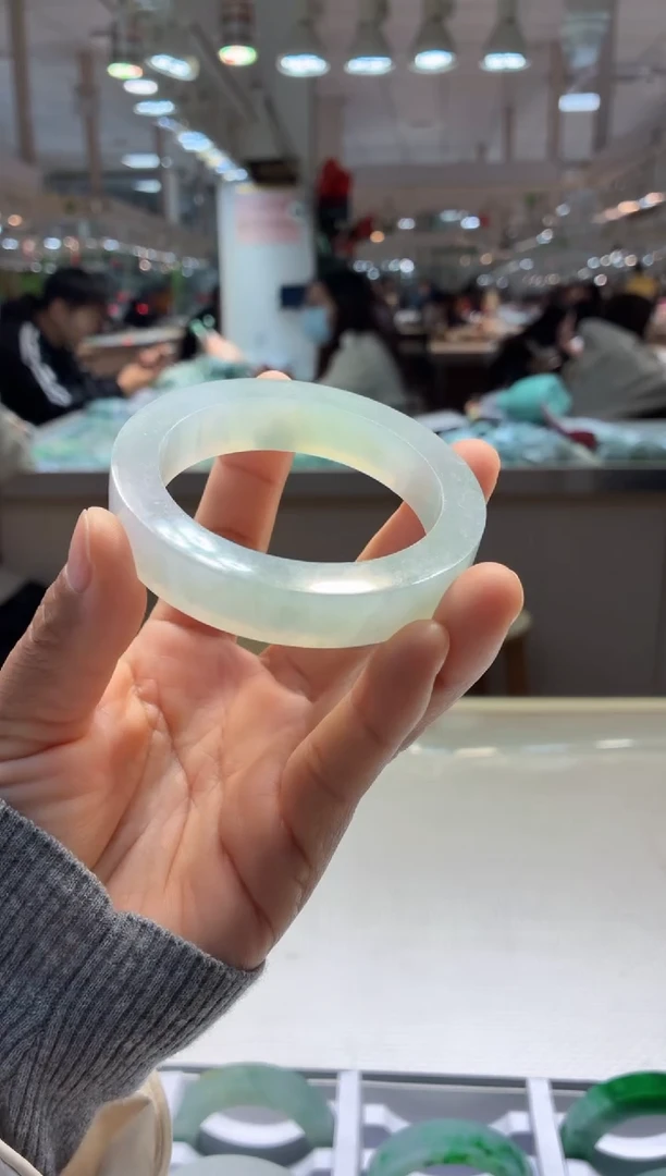 未镶嵌手镯定制定制翡翠56-58正圈