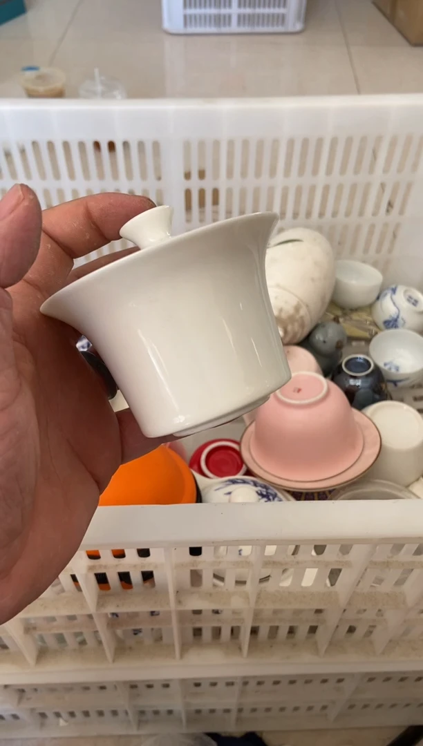 杯无运费险有瑕疵的摄影的产品有使用过的痕迹有点脏介意勿拍