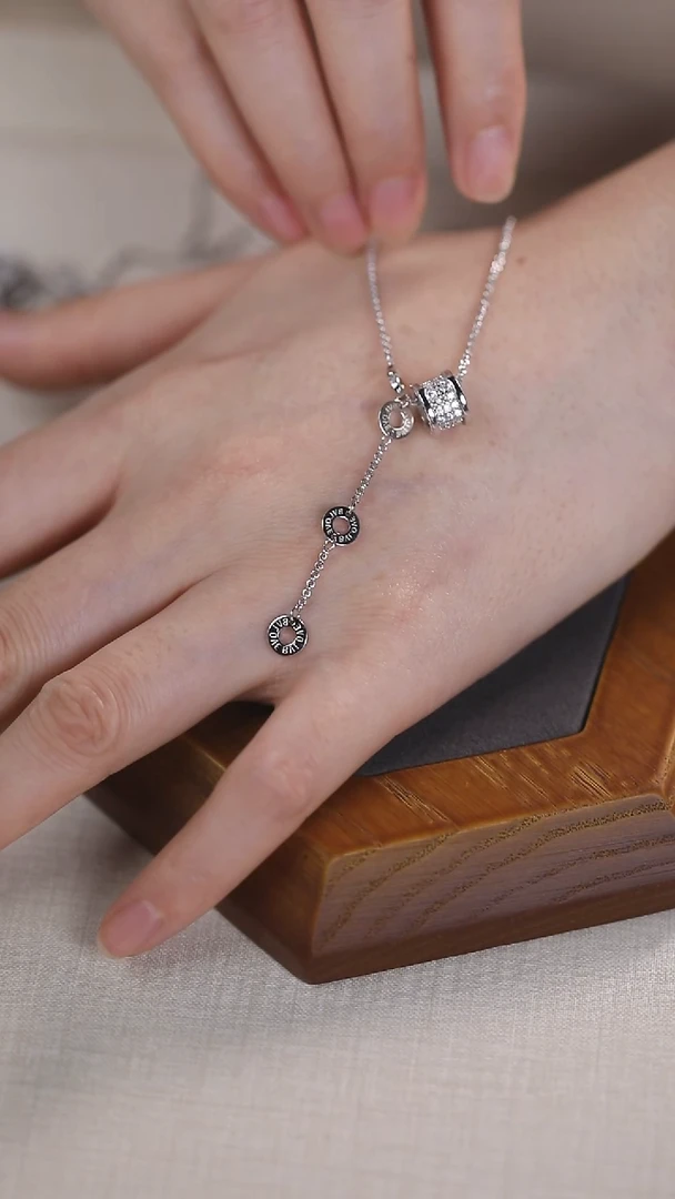 坠链均925银合成立方氧化锆项链